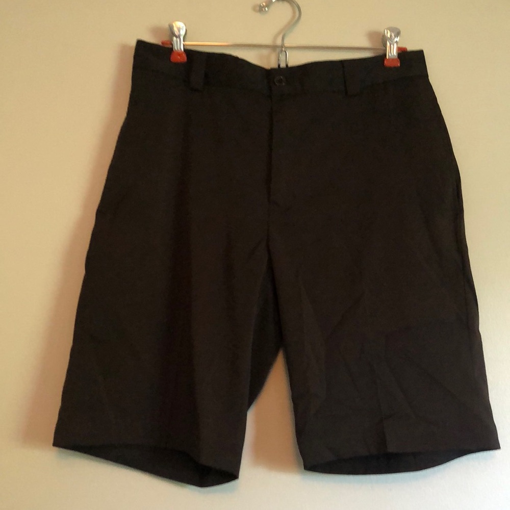 SLAZENGER SHORTS, Color-black, waist 32, NWOT